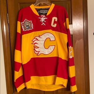 flames winter classic jersey